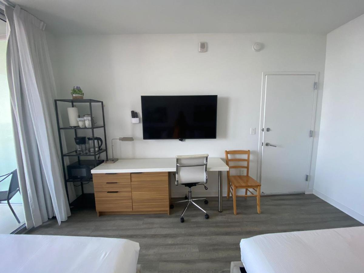Studio 2Bed Beach Apmt With Amazing Views 30B Халландейл-Бич Экстерьер фото
